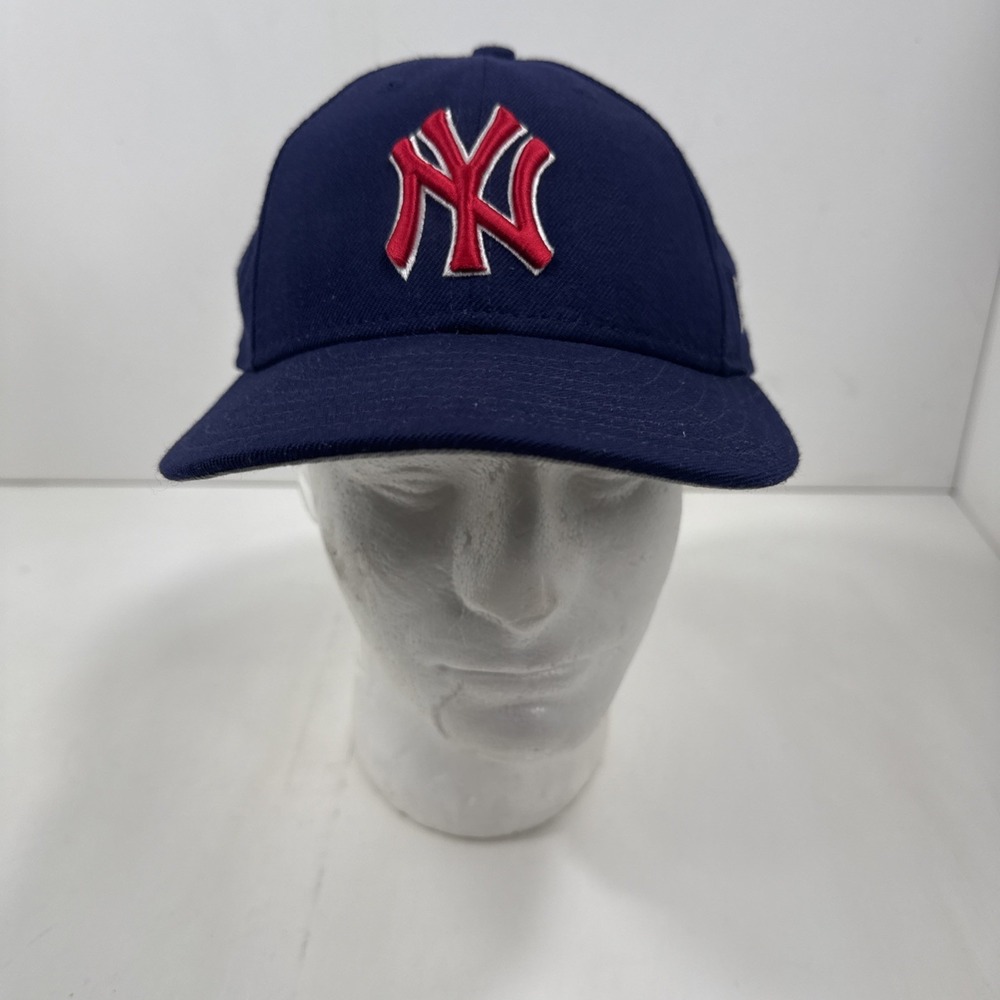MLB New York Yankees Baseball Adjustable Visor Mens Blue Size 7.5‎